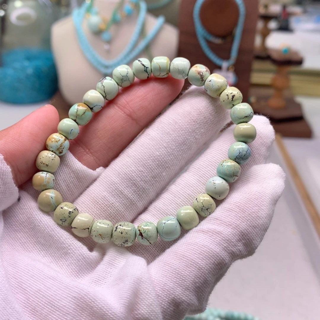 绿松石配饰未镶嵌