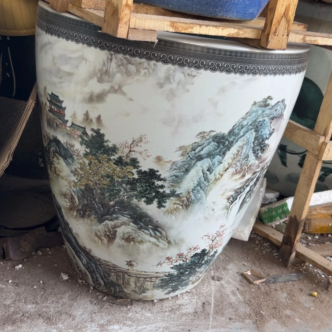 瓷片直径52厘米高度56厘米……