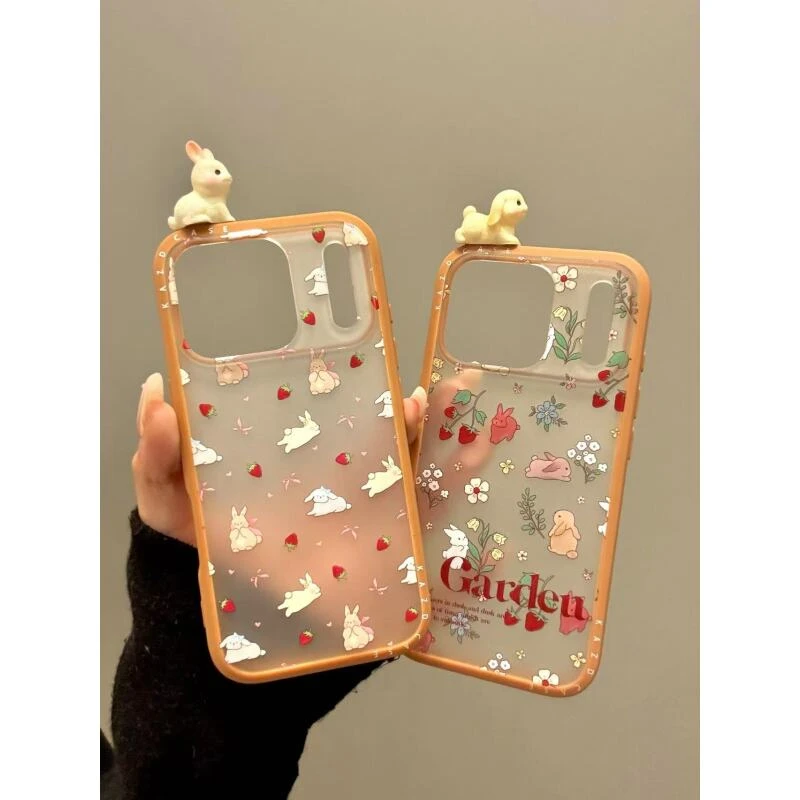 日韩可爱草莓花朵立体小兔适用ihone17promax苹果16pro手机壳新款