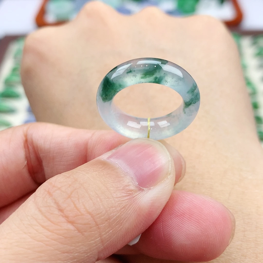 翡翠未镶嵌戒指8号