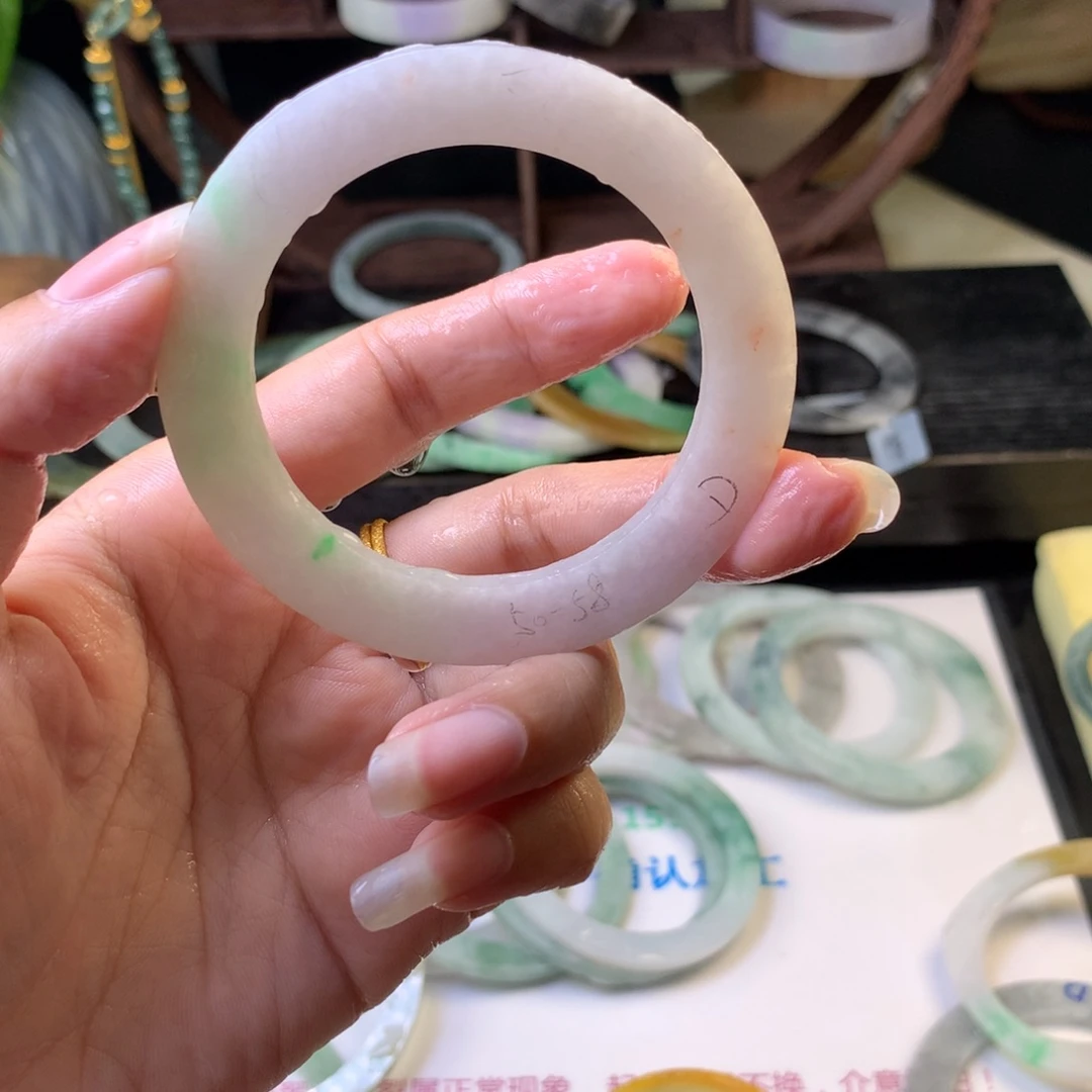 定制翡翠手镯未镶嵌幸***