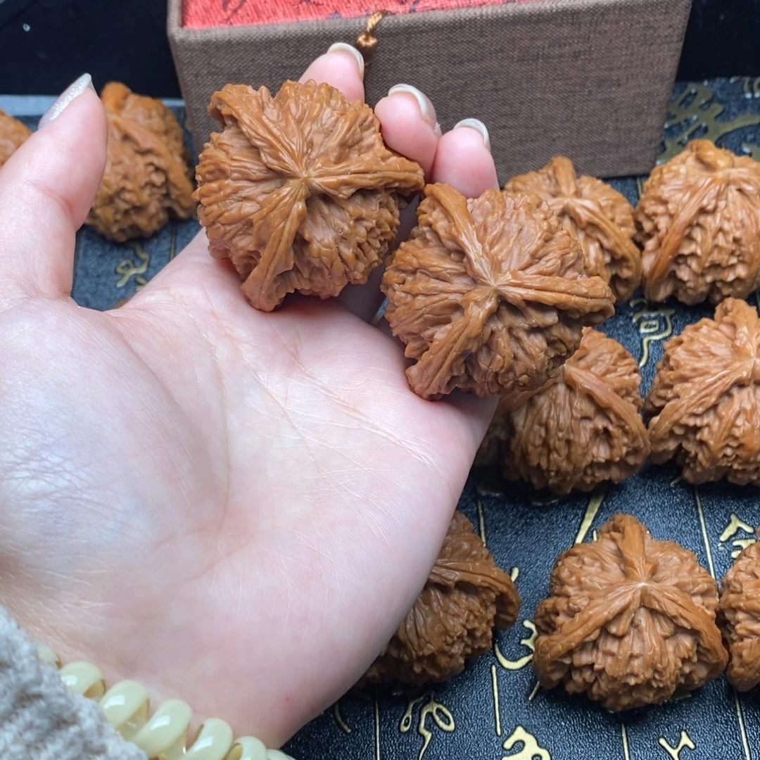 @****文玩核桃吊坠1111111111