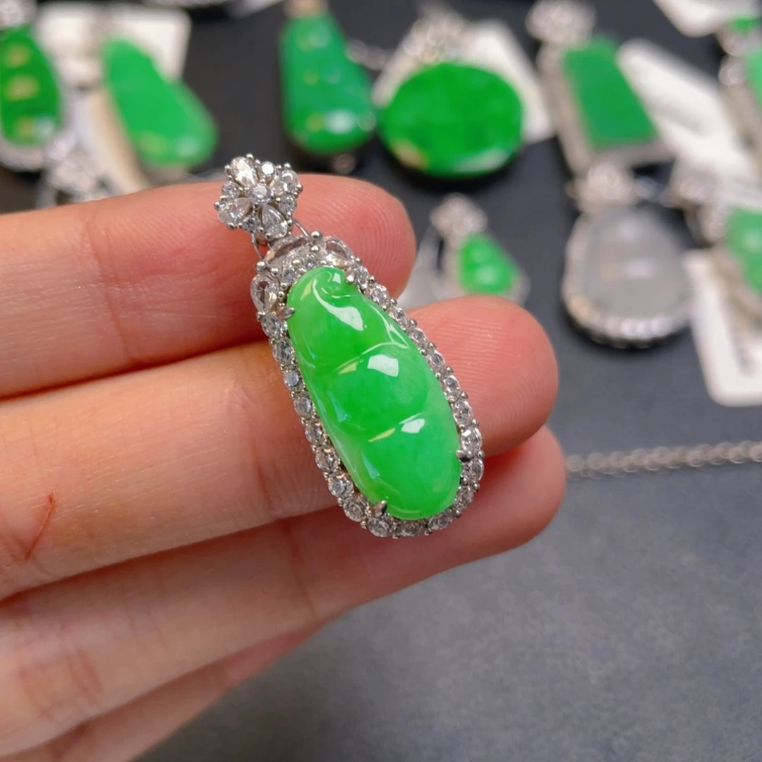 翡翠银S925镶嵌颈饰