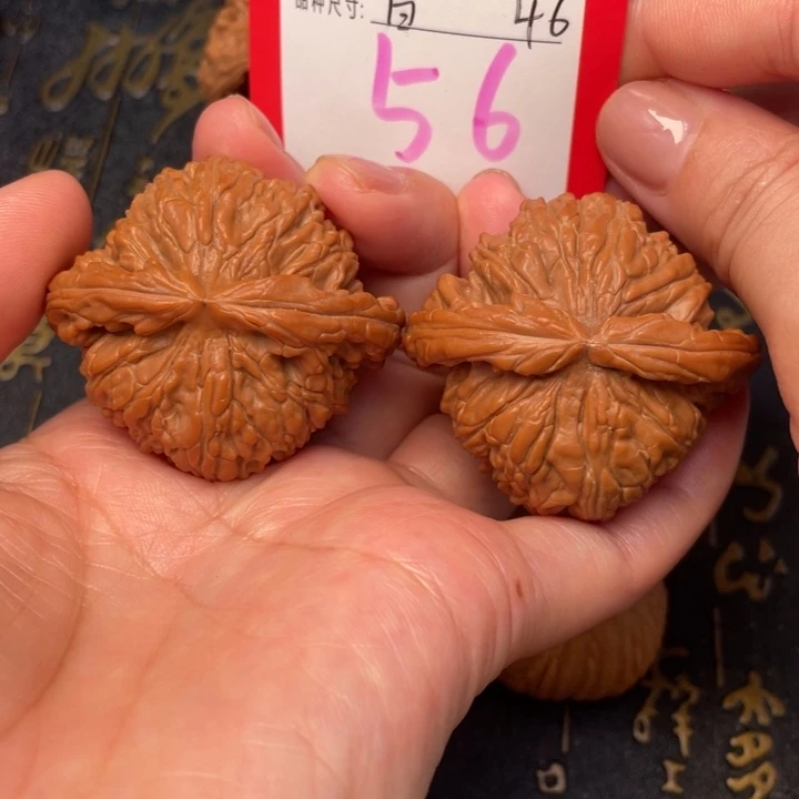 吊坠桃核文玩核桃