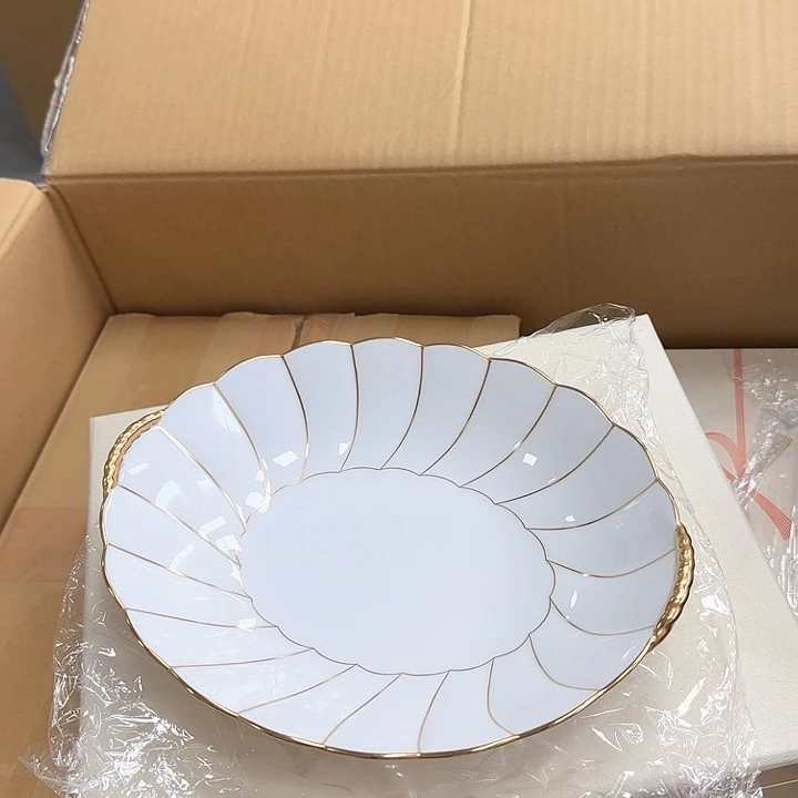 ?**思瓷器。   瓷器。