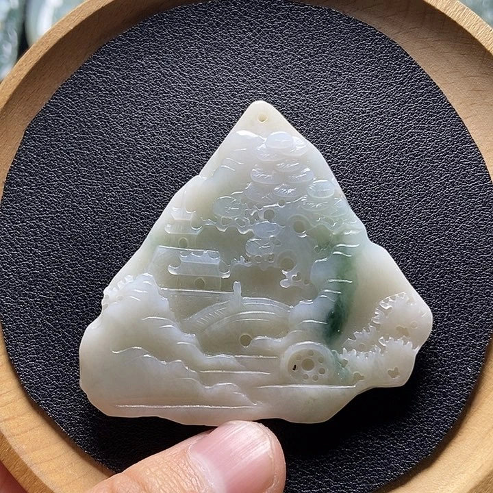翡翠颈饰未镶嵌B****n缅甸a货