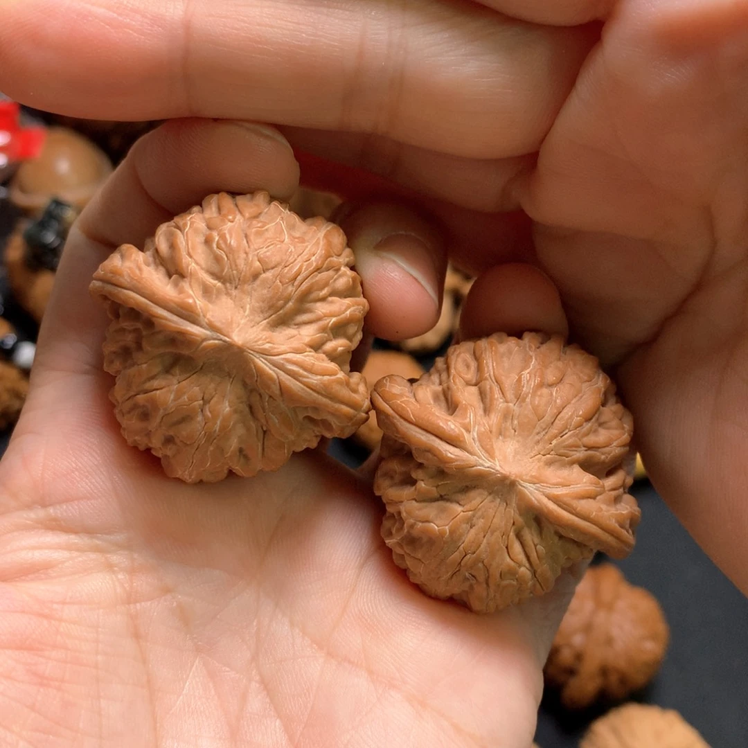 文玩核桃吊坠球磨