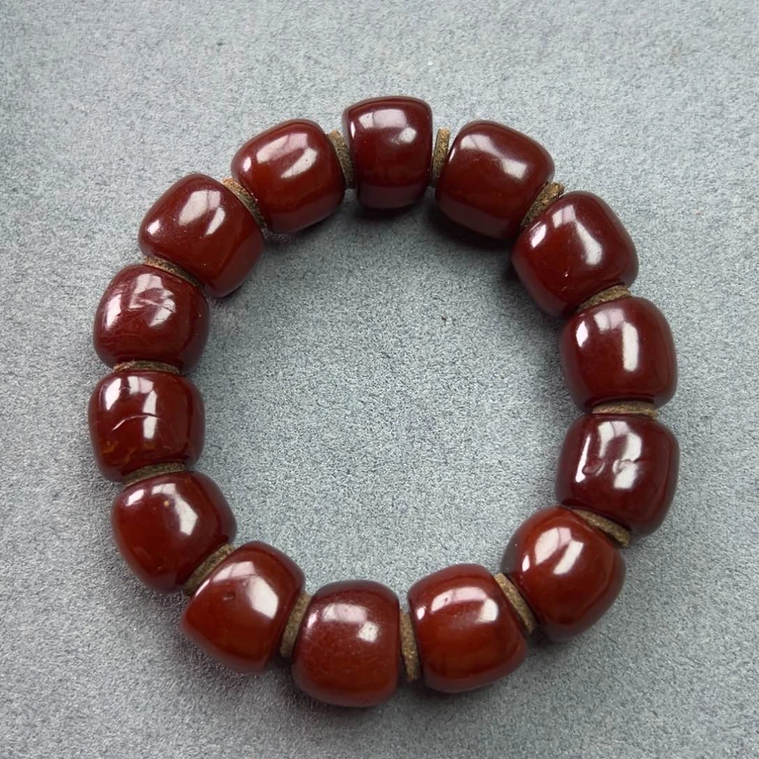 未镶嵌吊坠(不含链)蜜蜡