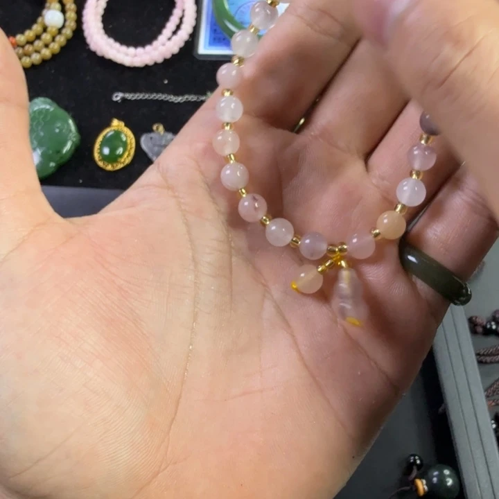 星***烂和田玉未镶嵌颈饰