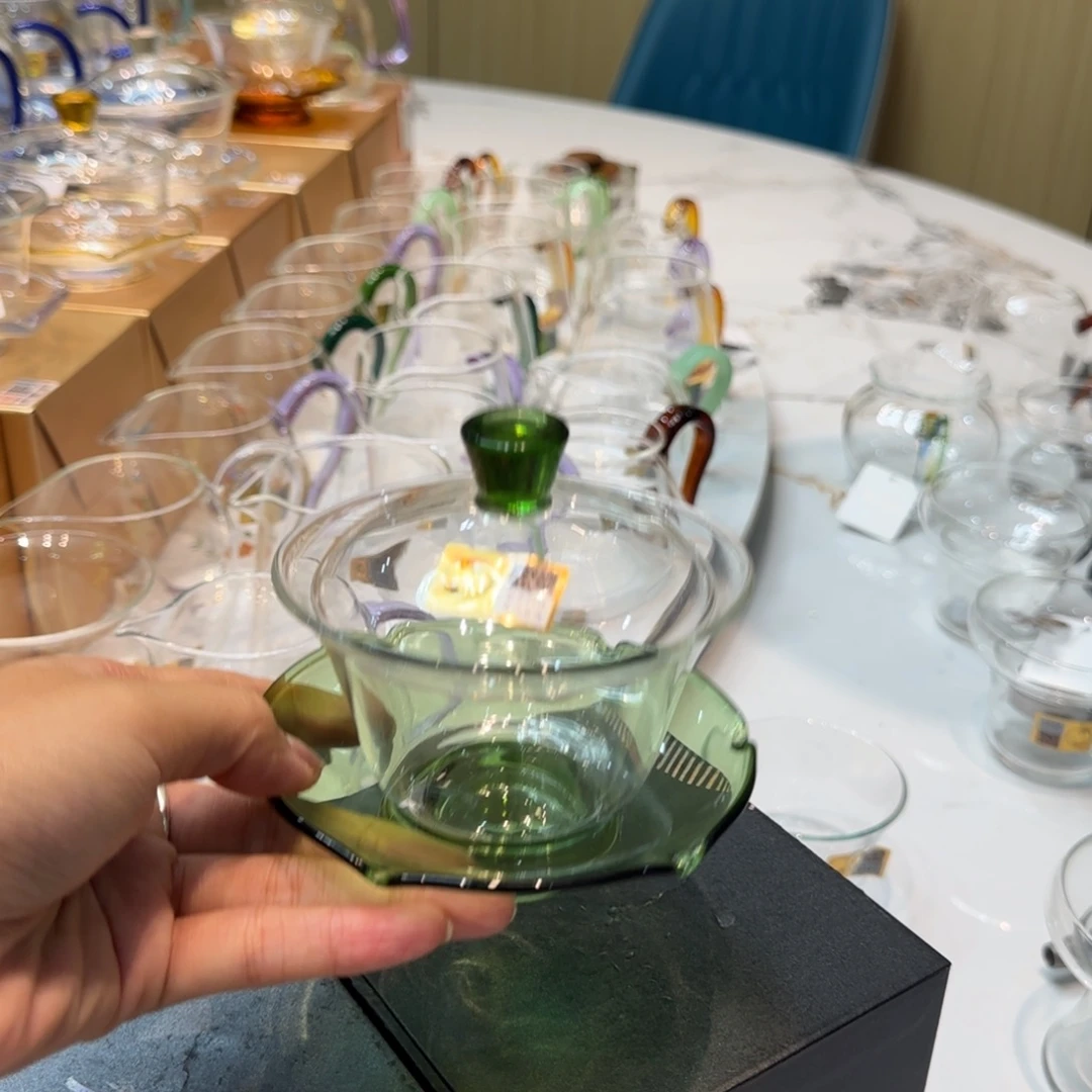 禾器湖绿色荷叶盖碗