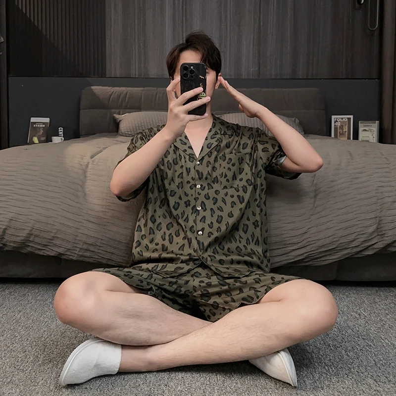 凉感豹纹男士睡衣夏薄款冰丝可外穿2025新款夏款家居服大码两件套