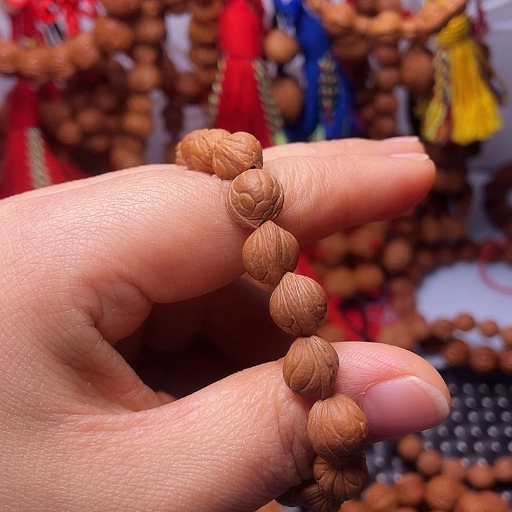 吊坠桃核龙纹桃枭