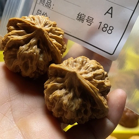 断***九把件桃核自产自销……