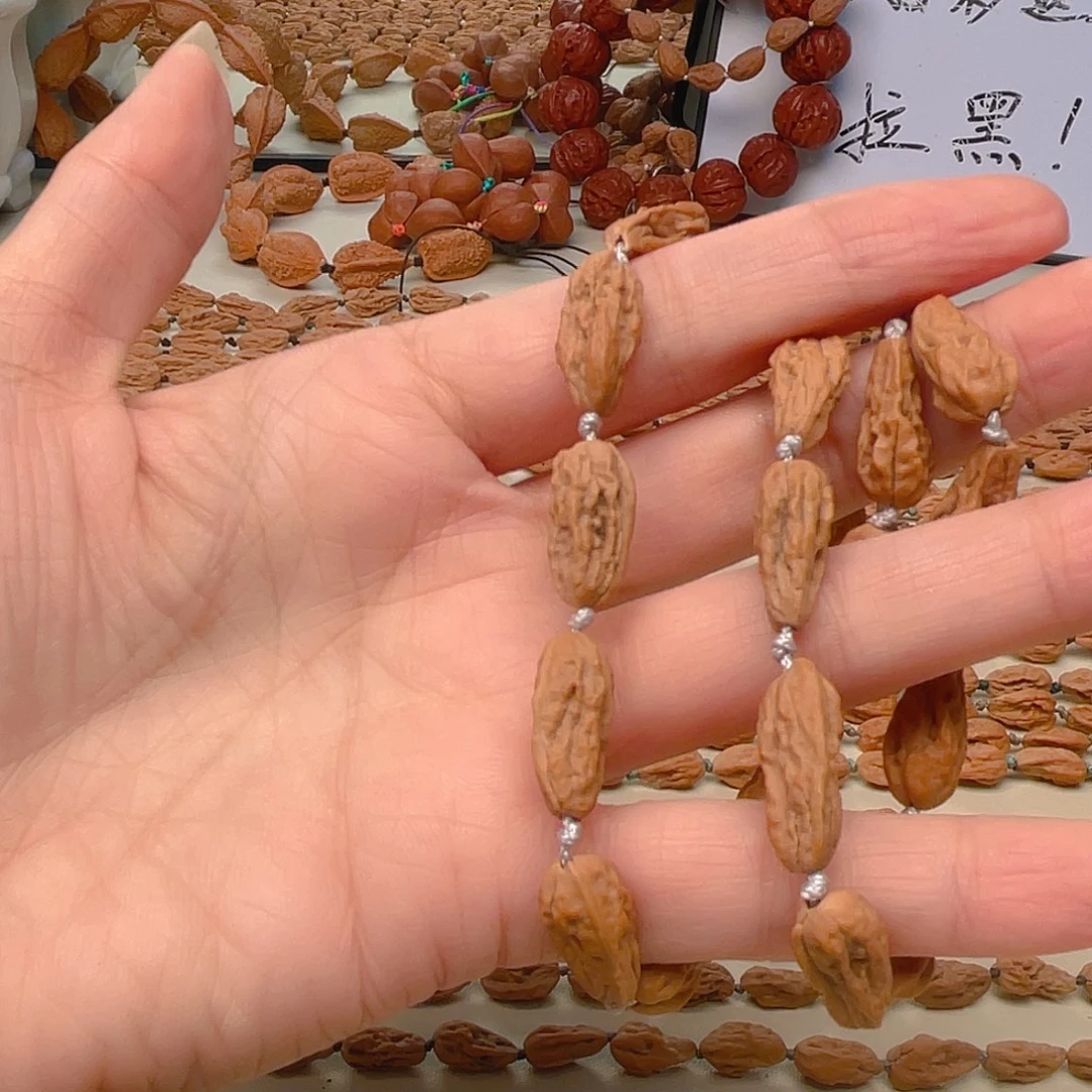 不***说文玩核桃吊坠异形