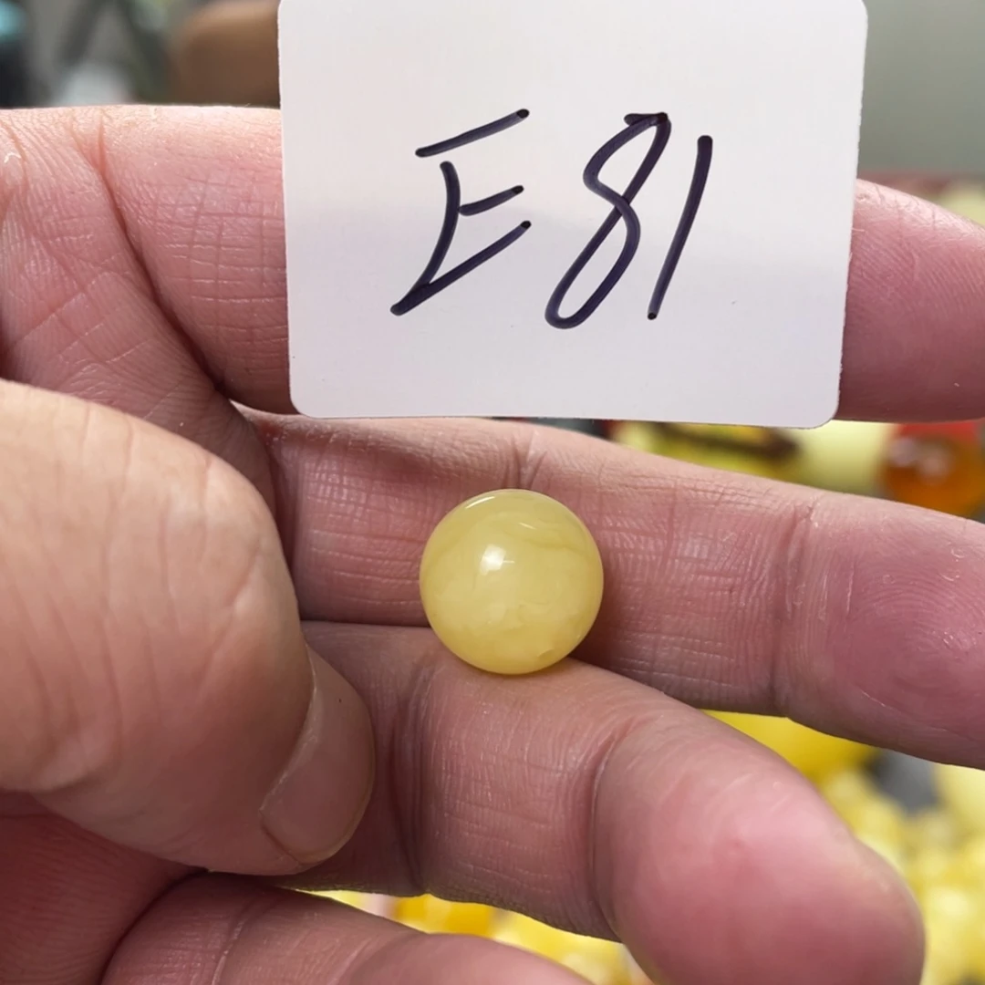 手链琥珀未镶嵌多样性发，发其中一件