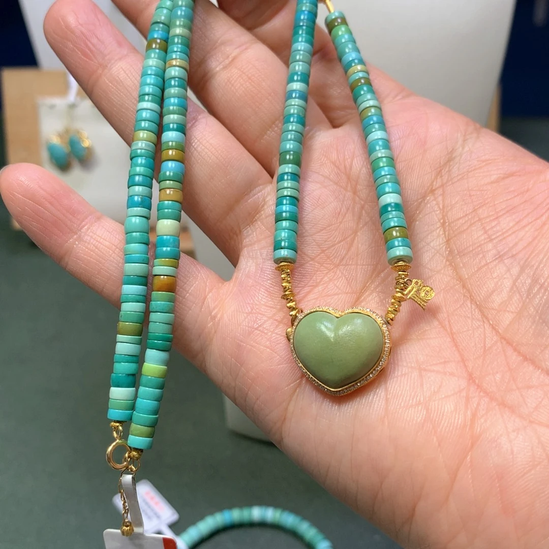 绿松石18K金镶嵌项链