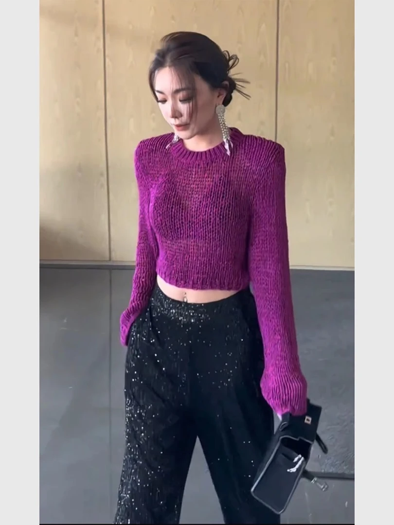 韩系氛围感早秋穿搭酷飒拽姐轻熟独特漂亮短款大码紫色针织衫上衣