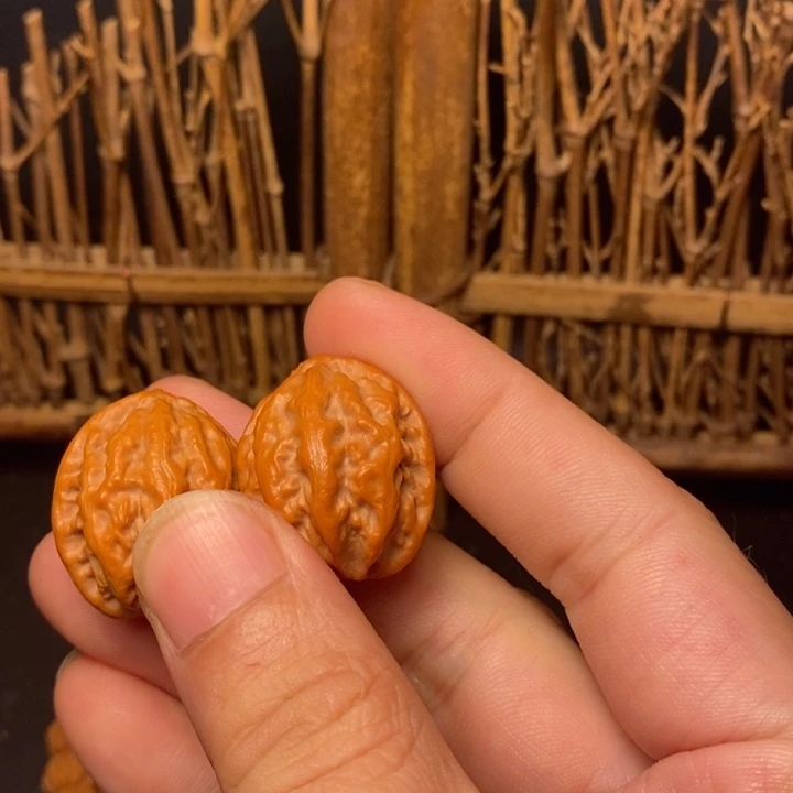 文玩核桃吊坠小核桃手串