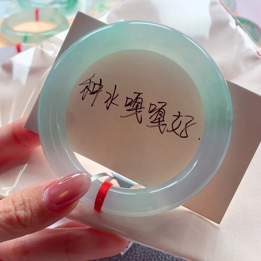 翡翠未镶嵌手镯55.3 淡春彩种水嘎嘎好 灵
