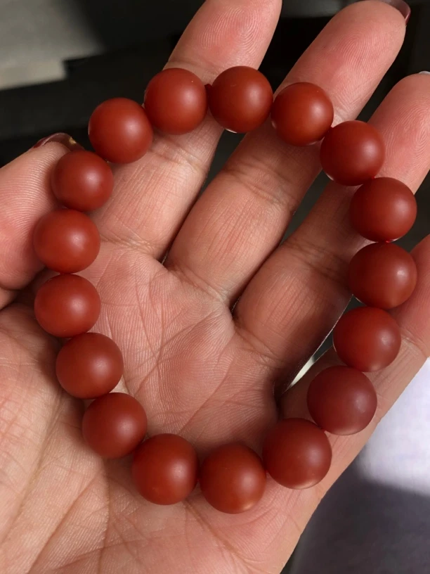 精品手链手串牛血红哑光