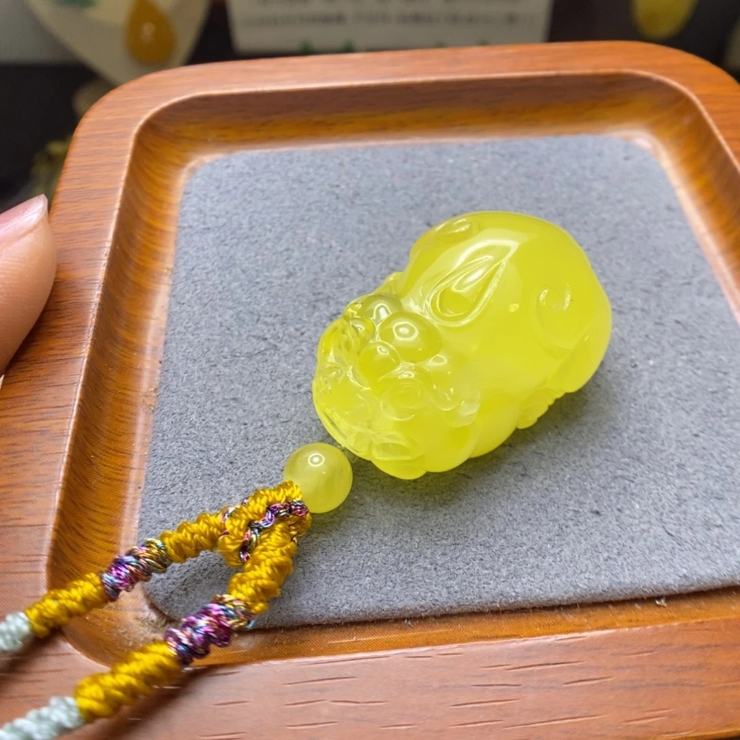 未镶嵌颈饰蜜蜡李*郎