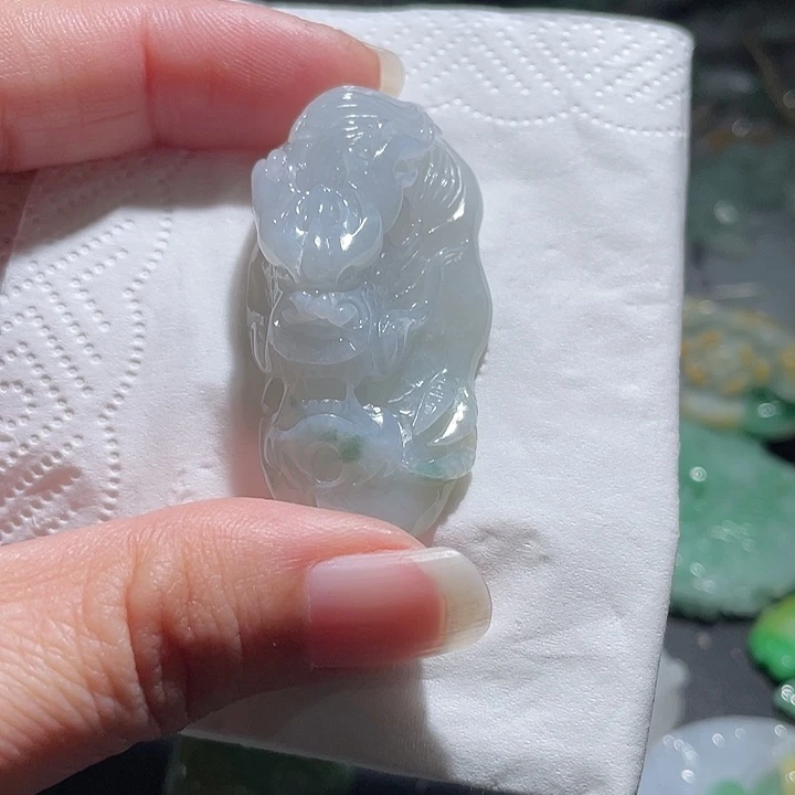 颈饰未镶嵌翡翠天