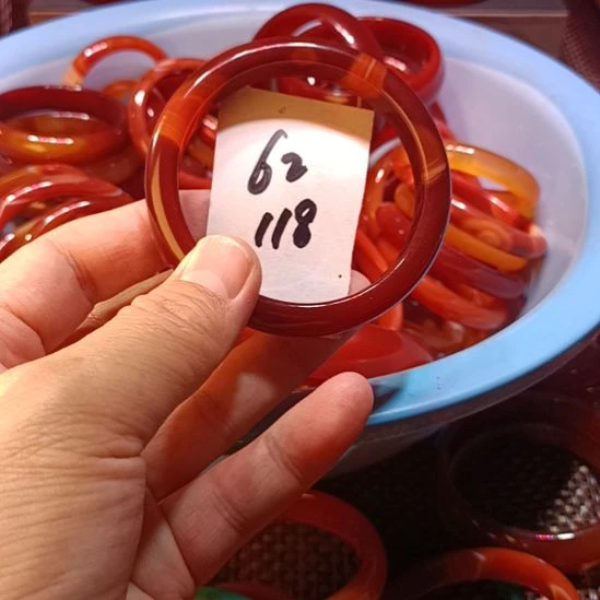 玛瑙/玉髓未镶嵌手镯