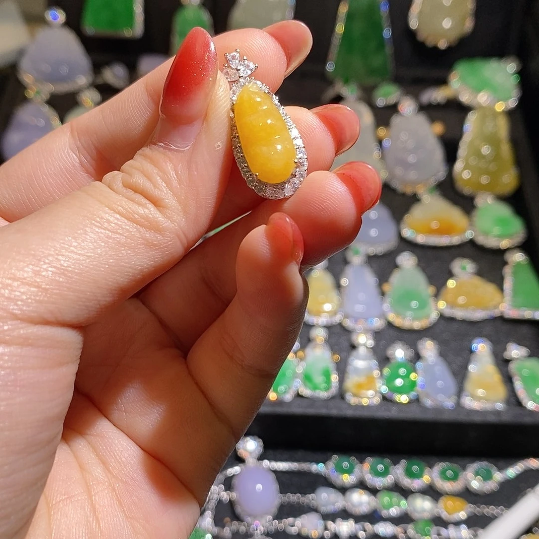 颈饰银S925镶嵌翡翠天然翡翠
