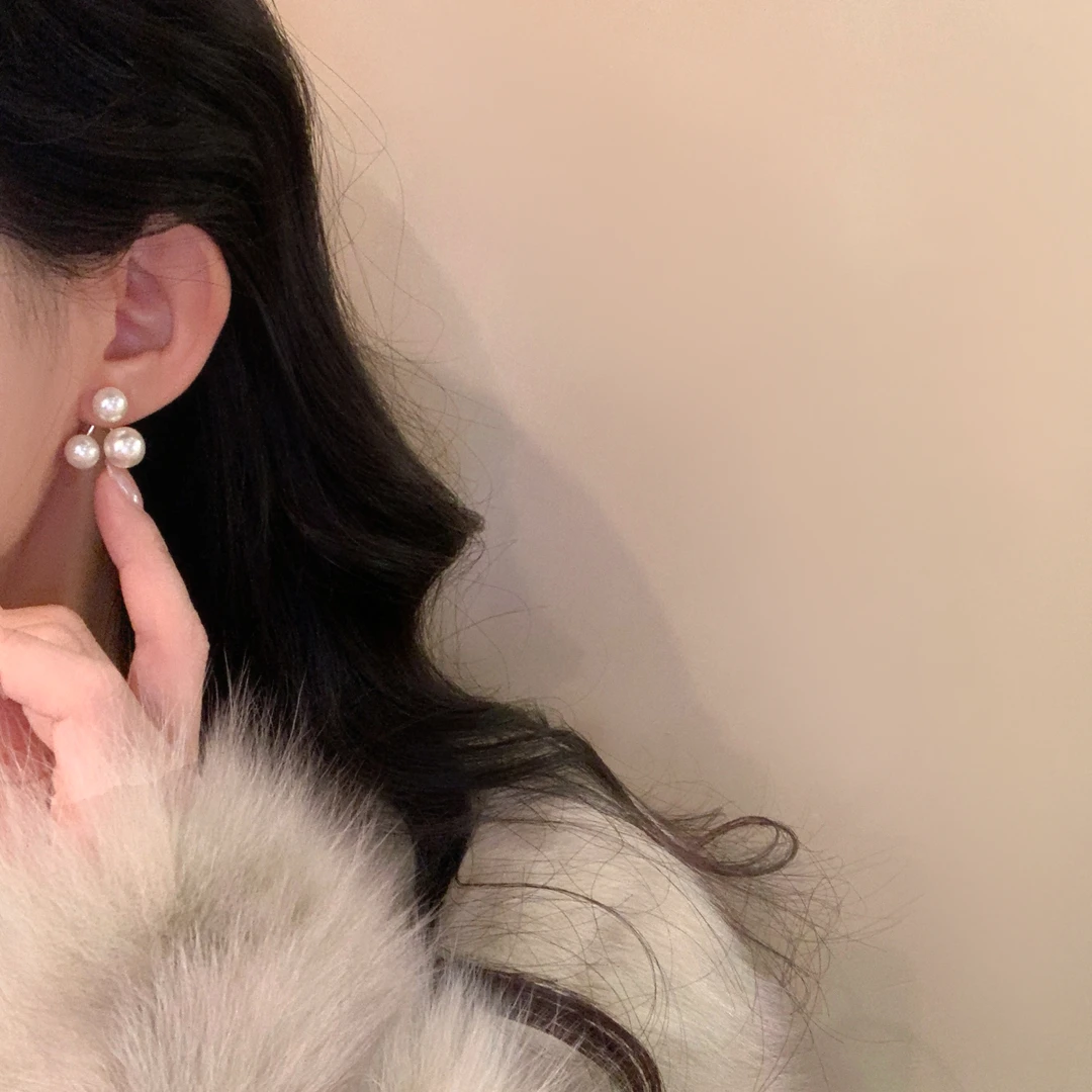 铜合金耳饰  三颗珠珠两戴款~气质时尚百搭温柔法式耳钉