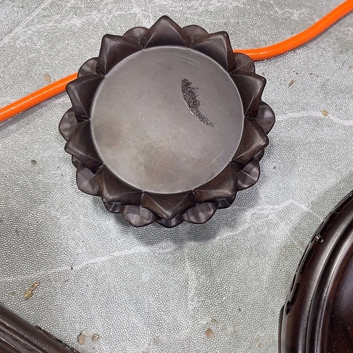 香榧木红木底座工艺品8