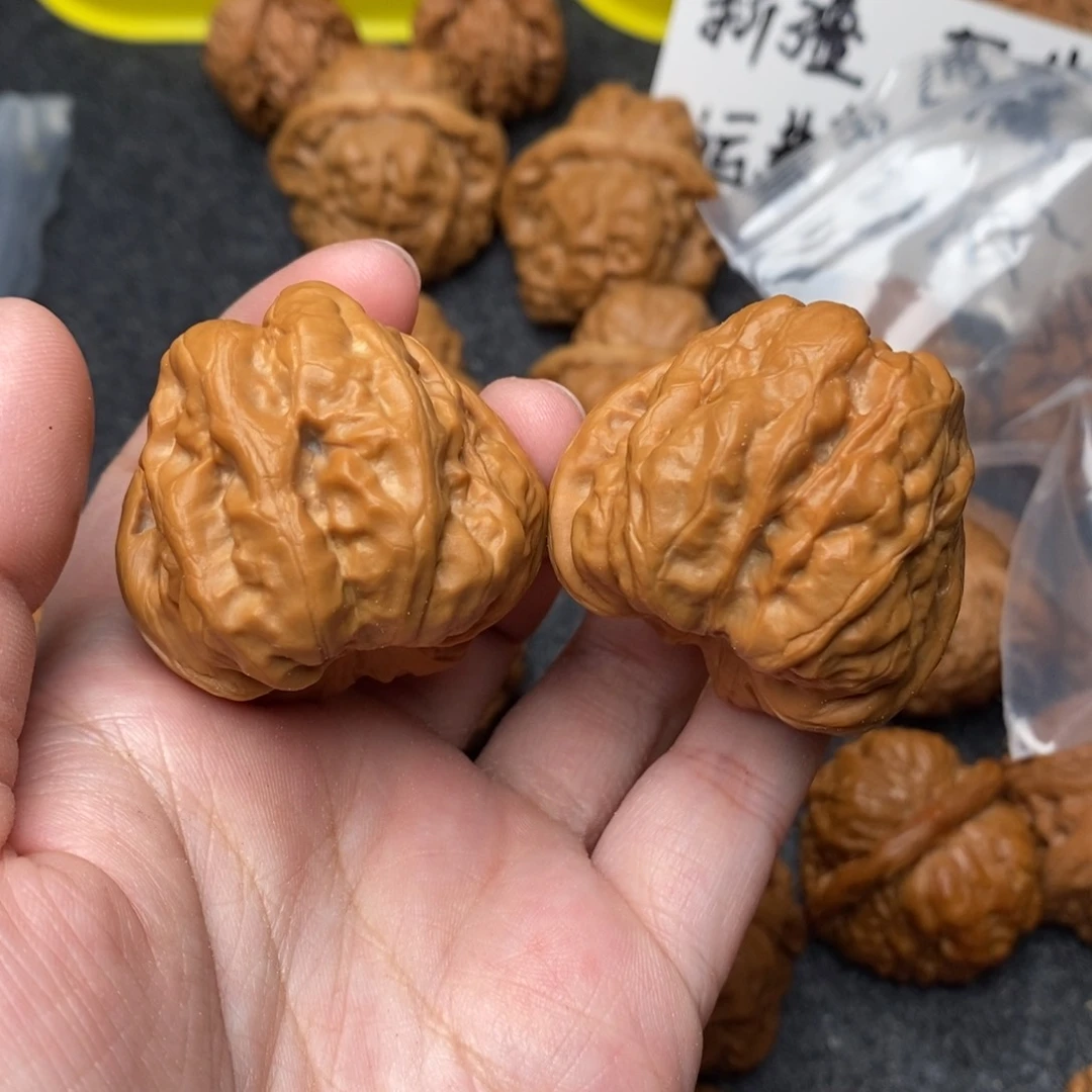 文玩核桃把件上****螂蛤蟆39