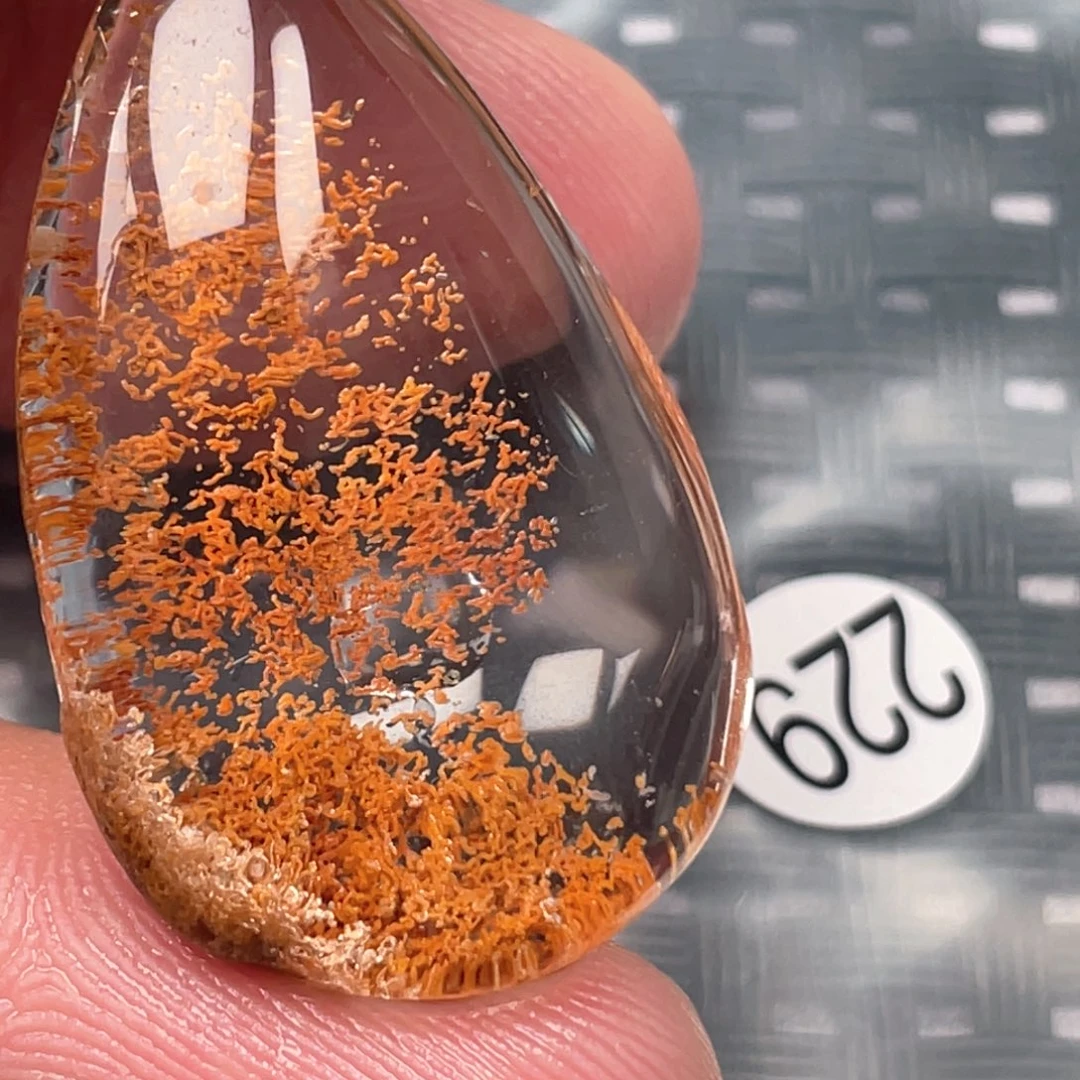 【闪购商品】颈饰未镶嵌水晶t**k