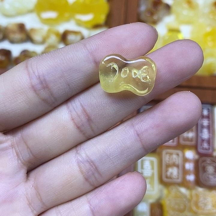 橄榄核吊坠love牌13