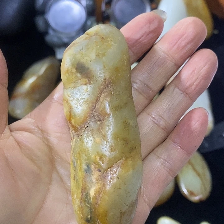 未镶嵌和田玉(糖玉)挂件