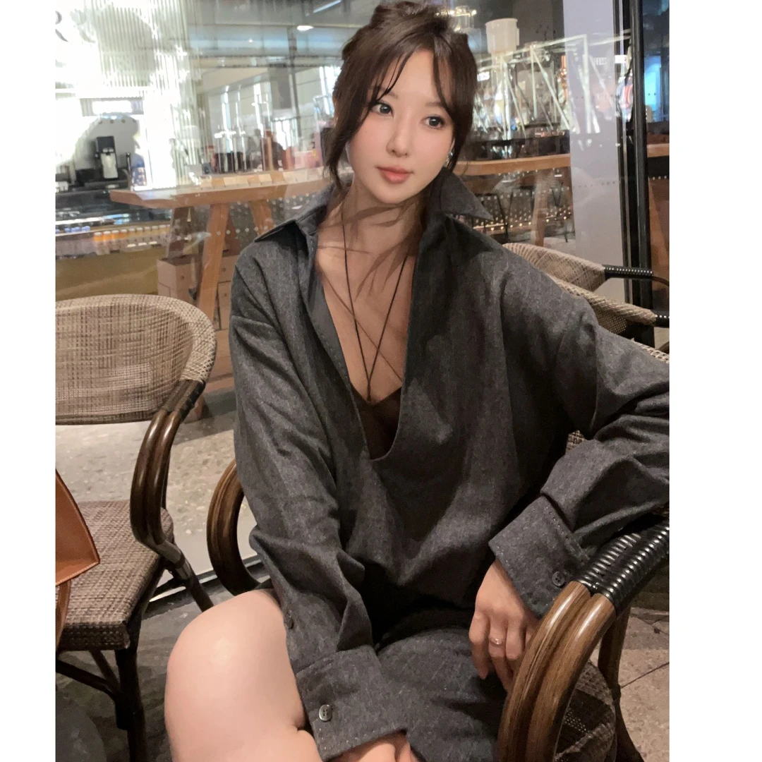 2025 老钱风V领长袖宽松衬衣 宽松百搭设计师款