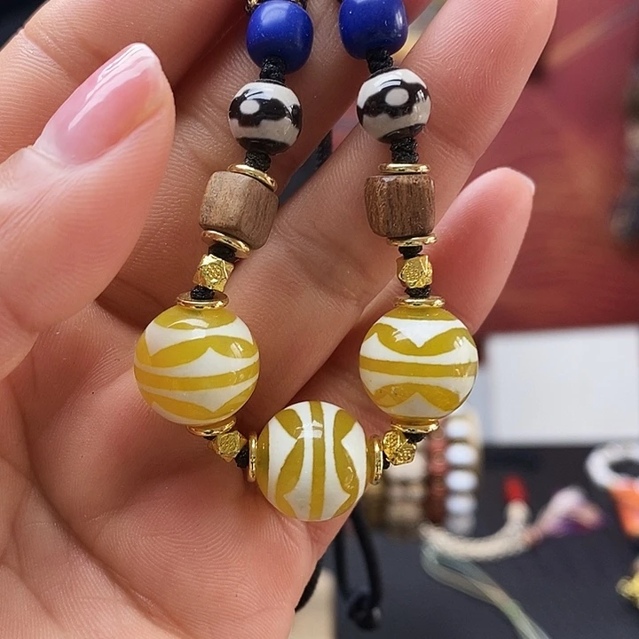 玛瑙/玉髓合金颈饰