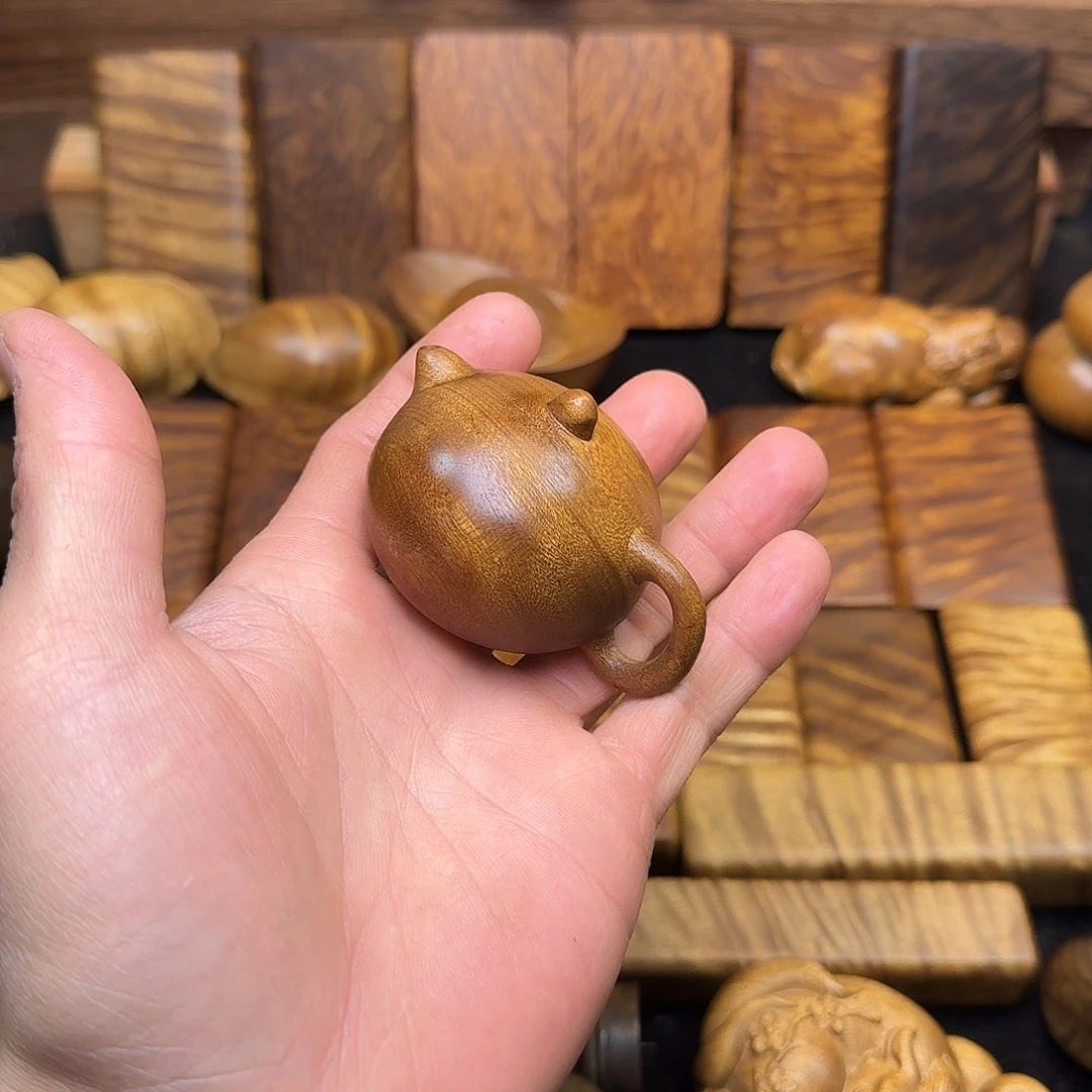 楠木金丝楠木无事牌