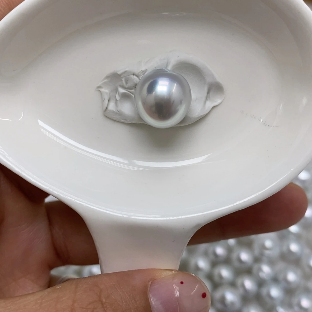 裸珠海水珍珠11.5，近圆