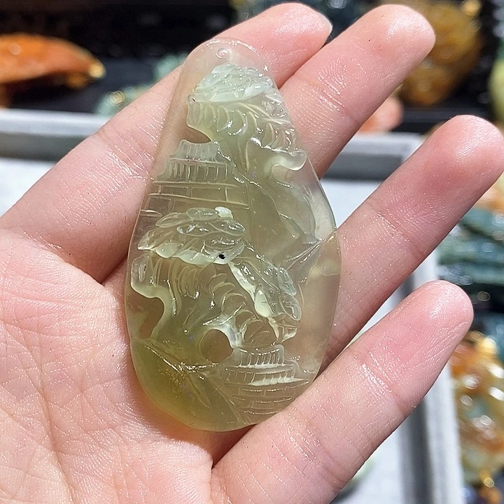 岫玉未镶嵌毛衣链