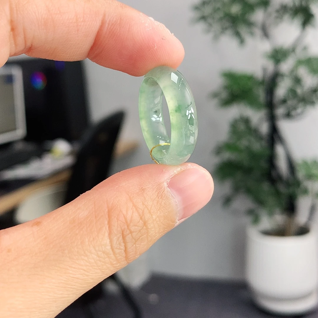 翡翠未镶嵌戒指11号