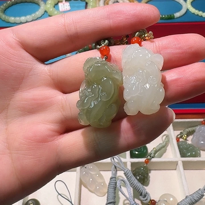 和田玉未镶嵌颈饰貔貅吊坠多样性发其一备注颜色30mm