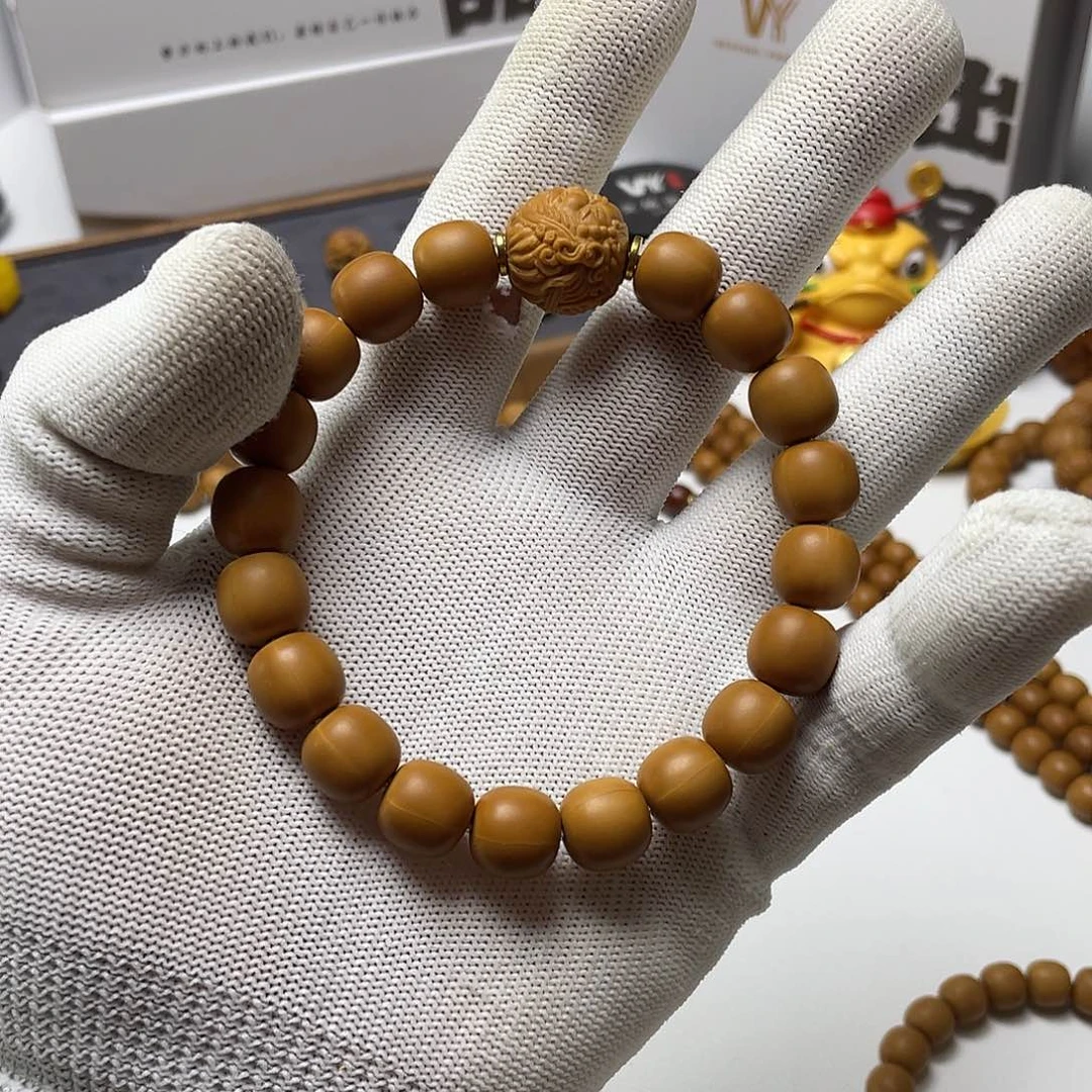 *****猴头核桃吊坠龙炎老型