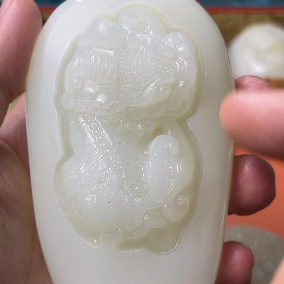 石材天然方解石手把件不退换