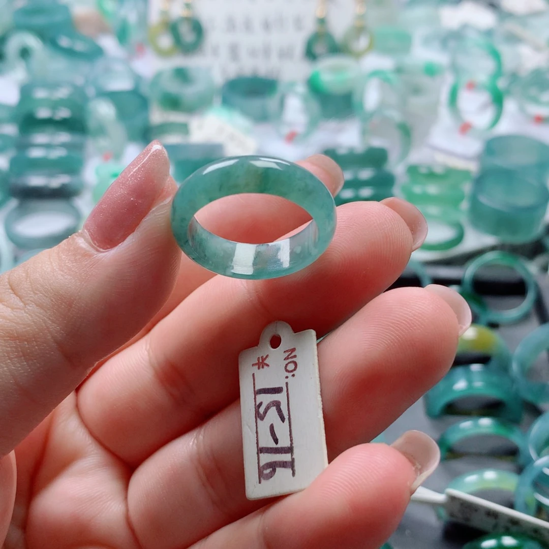 翡翠戒指未镶嵌戒指