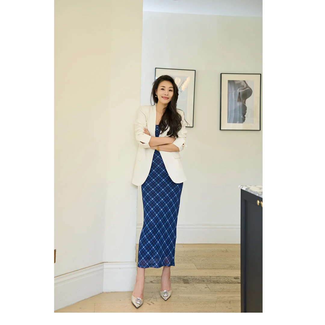 【余书】韩系复古风一字领褶皱收腰设计格纹吊带连衣裙Y303785