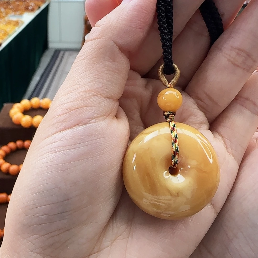 琥珀颈饰未镶嵌吊坠