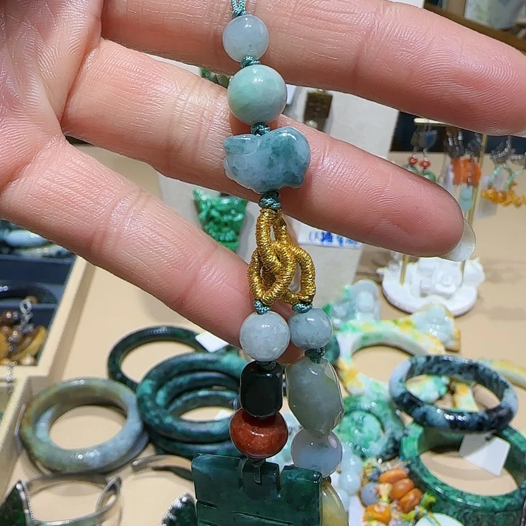 未镶嵌手链翡翠简未镶嵌翡翠