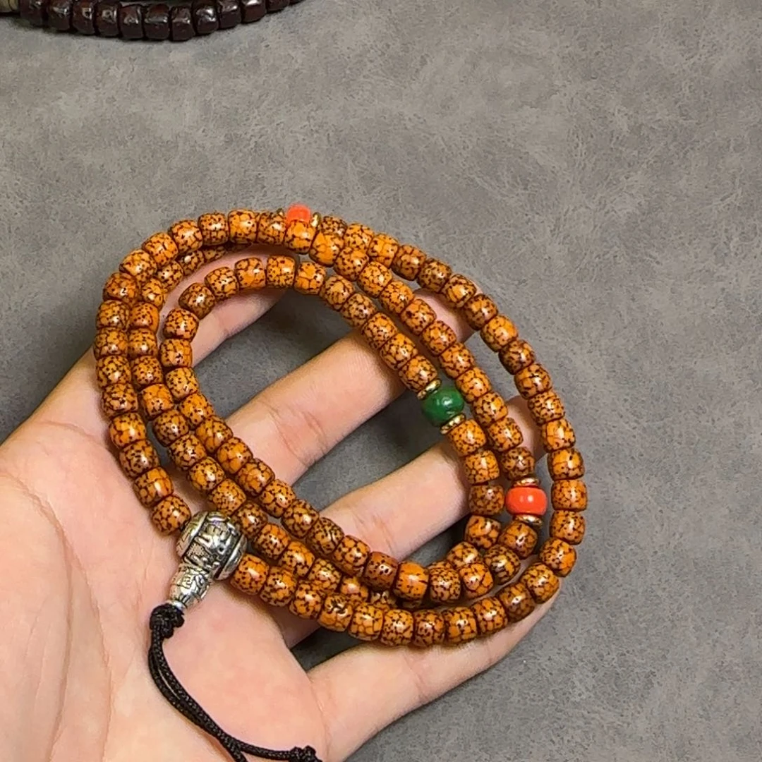 吊坠星月菩提D****?