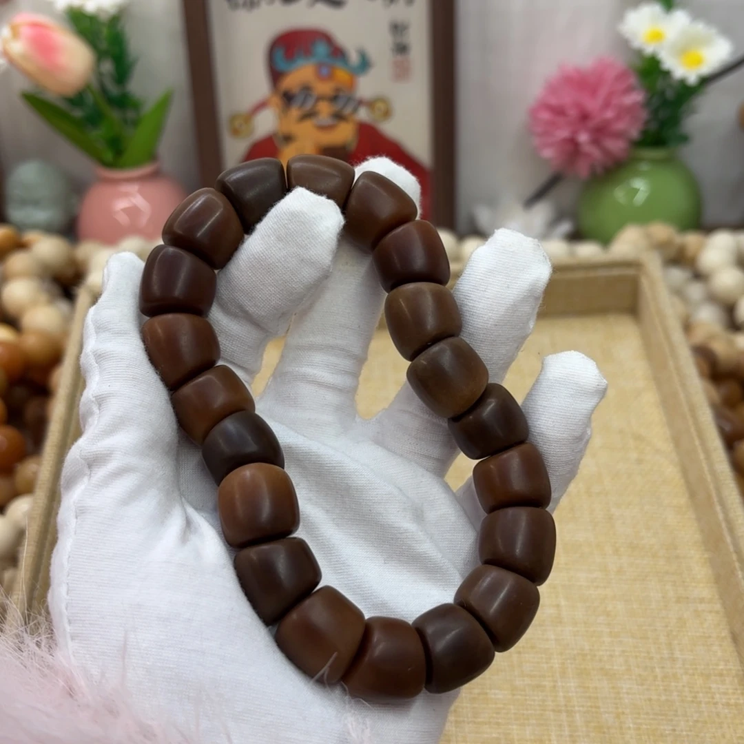 吊坠菩提根/象牙果16干磨瑕疵落地果肠196