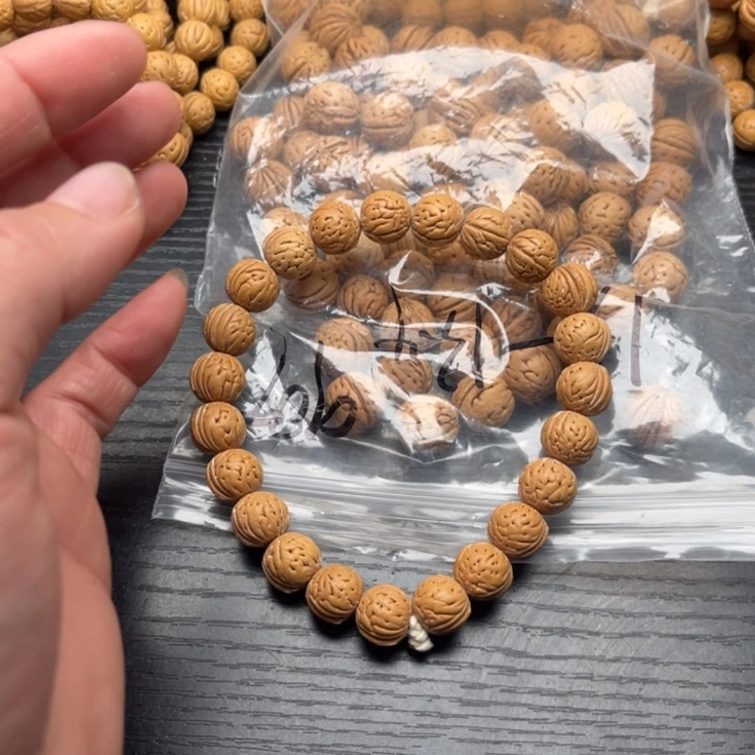 1***.文玩核桃手串手串发货100福利款